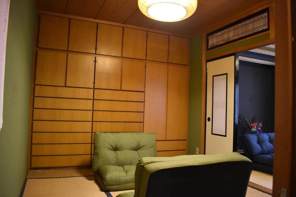 Only For One Group Cheaper For 6Th & 7Th Guest 市街地中心部 一棟貸しの宿 Guest House Don'S Home Takayama  Exterior foto
